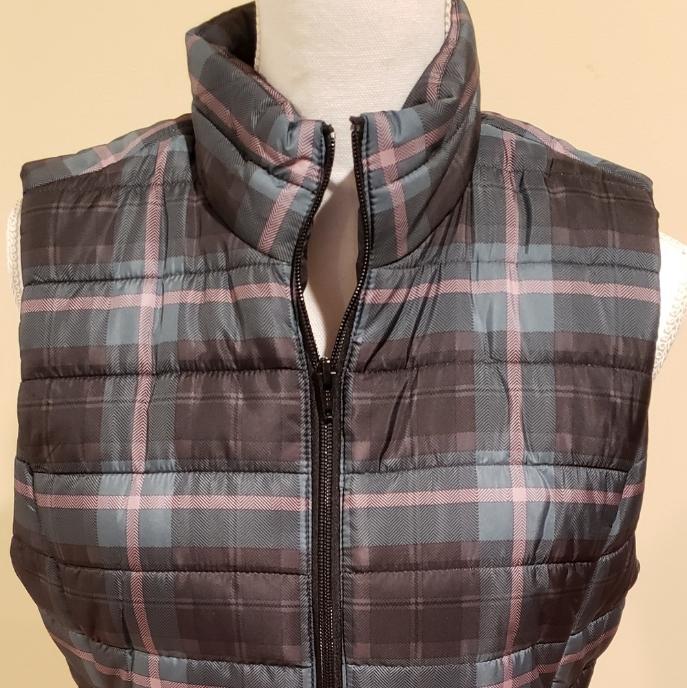 NWOT LOFT Puffy Vest